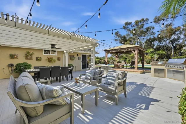 $1,999,000 | 2742 Glasgow Drive, Carlsbad, CA 92010