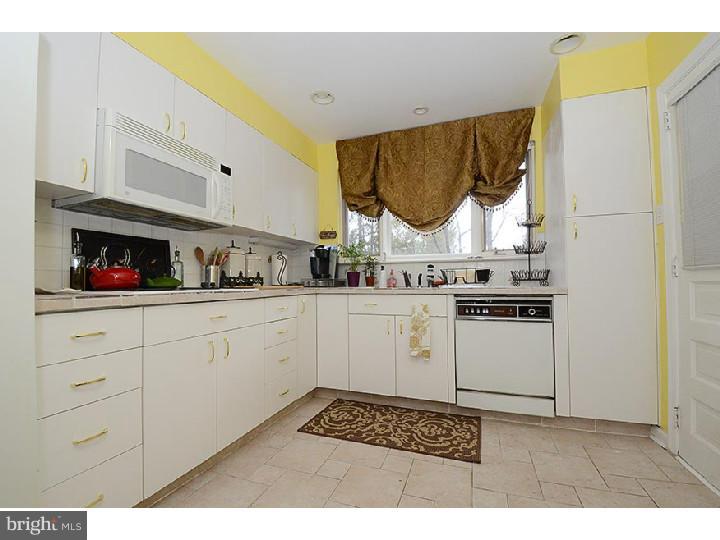 125 David Road Bala Cynwyd, PA 19004 - Photo 6 of 23 Kitchen