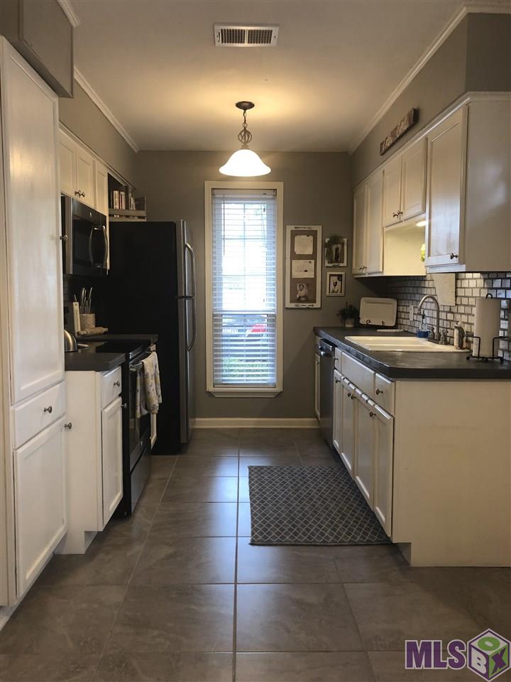 546 South Flannery Road, Unit A Baton Rouge, LA 70815 - Photo 2 of 10 Gallery Image 2