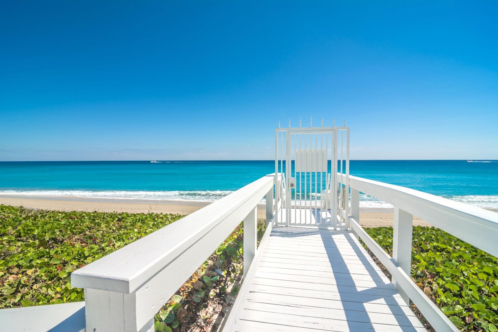 3170 South Ocean Boulevard, Unit S302 Palm Beach, FL 33480 - Photo 20 of 34 a view of balcony with ocean