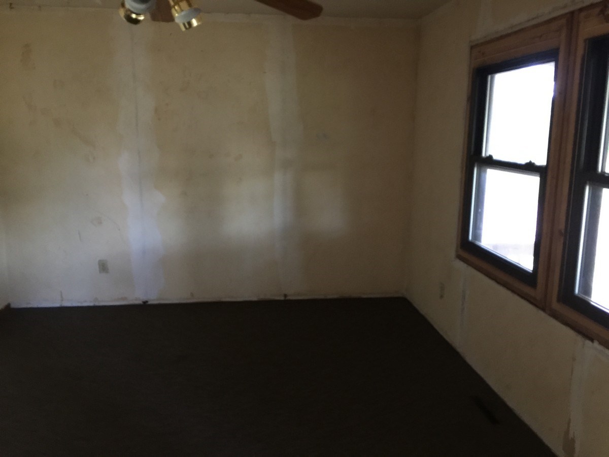 3260 South 39 Road Cadillac, MI 49601 - Photo 8 of 15 1835063-7.JPG