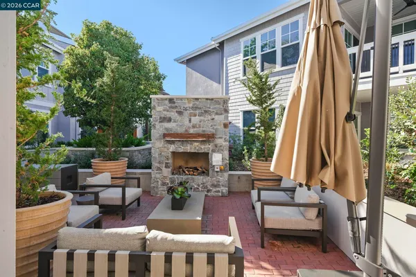 $1,299,000 | 600 Hartz Avenue, Unit 114, Danville, CA 94526