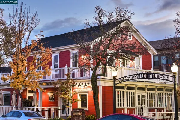 $1,299,000 | 600 Hartz Avenue, Unit 114, Danville, CA 94526