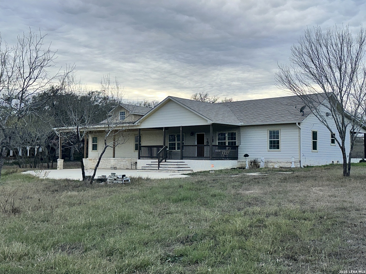 23185 Pleasanton Road San Antonio, TX 78264 - Photo 2 of 18