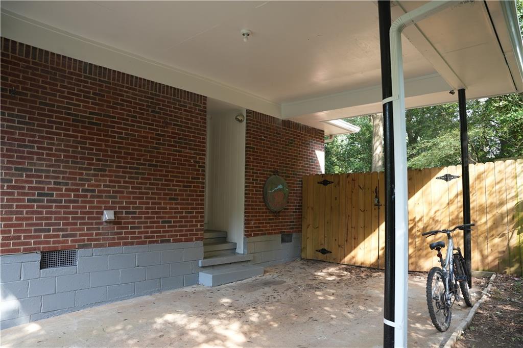 2209 Willivee Place Decatur, GA 30033 - Photo 6 of 42