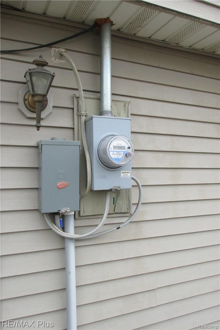 5250 Martus Road North Branch, MI 48461 - Photo 25 of 38 5250 Martus - 25.JPG