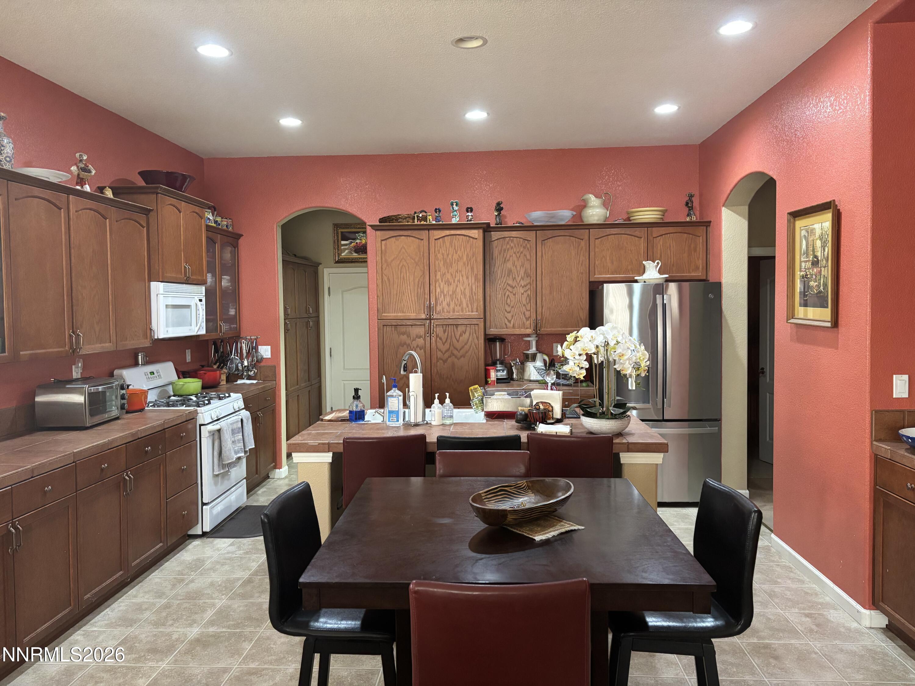 2961 North Fork Road Fernley, NV 89408 - Photo 7 of 18 KITCHEN 3