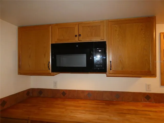 a close view of stove