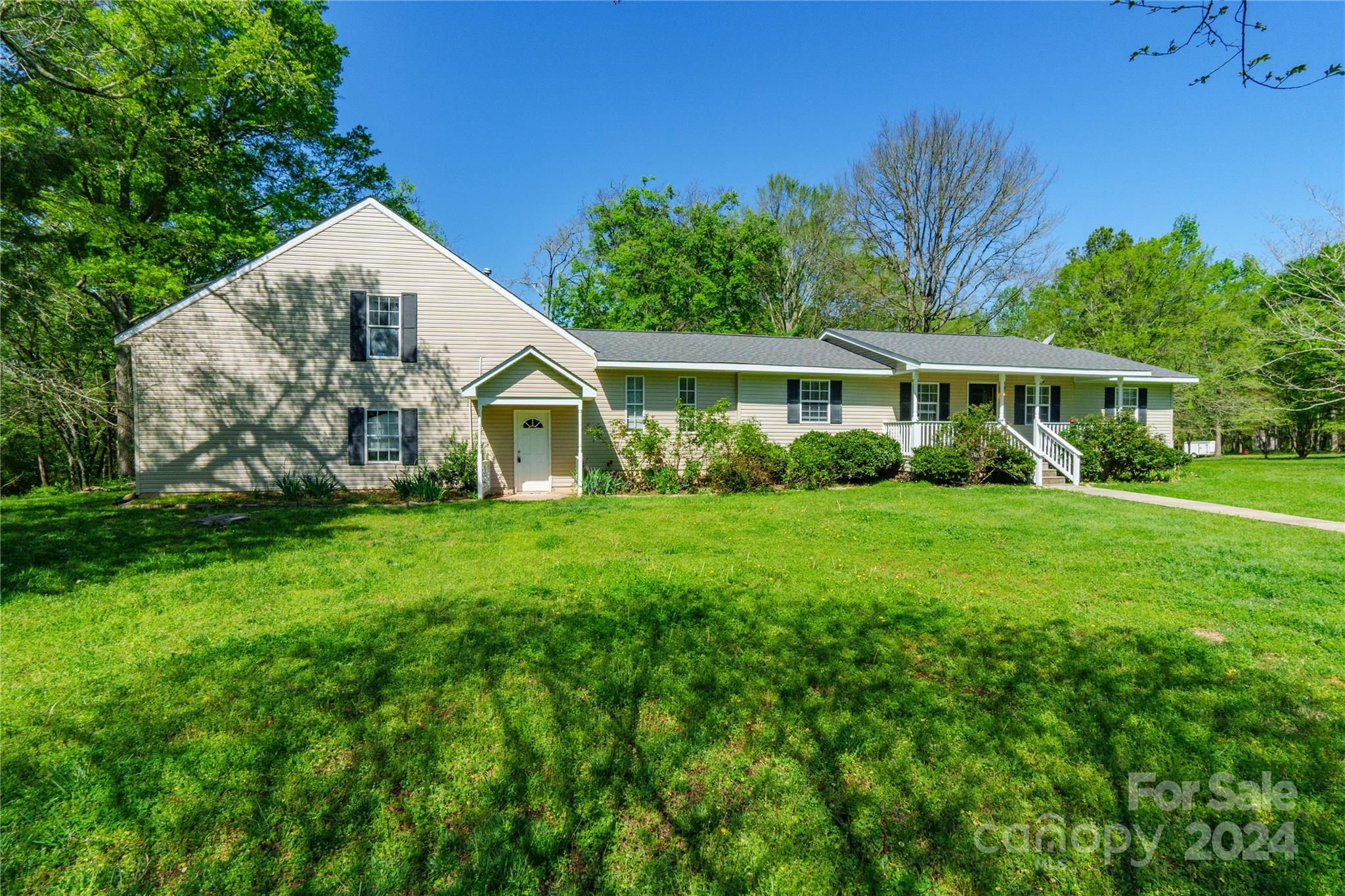 4557 Hidden Valley Road Rock Hill, SC 29730 - Photo 3 of 45 Gallery Image 3