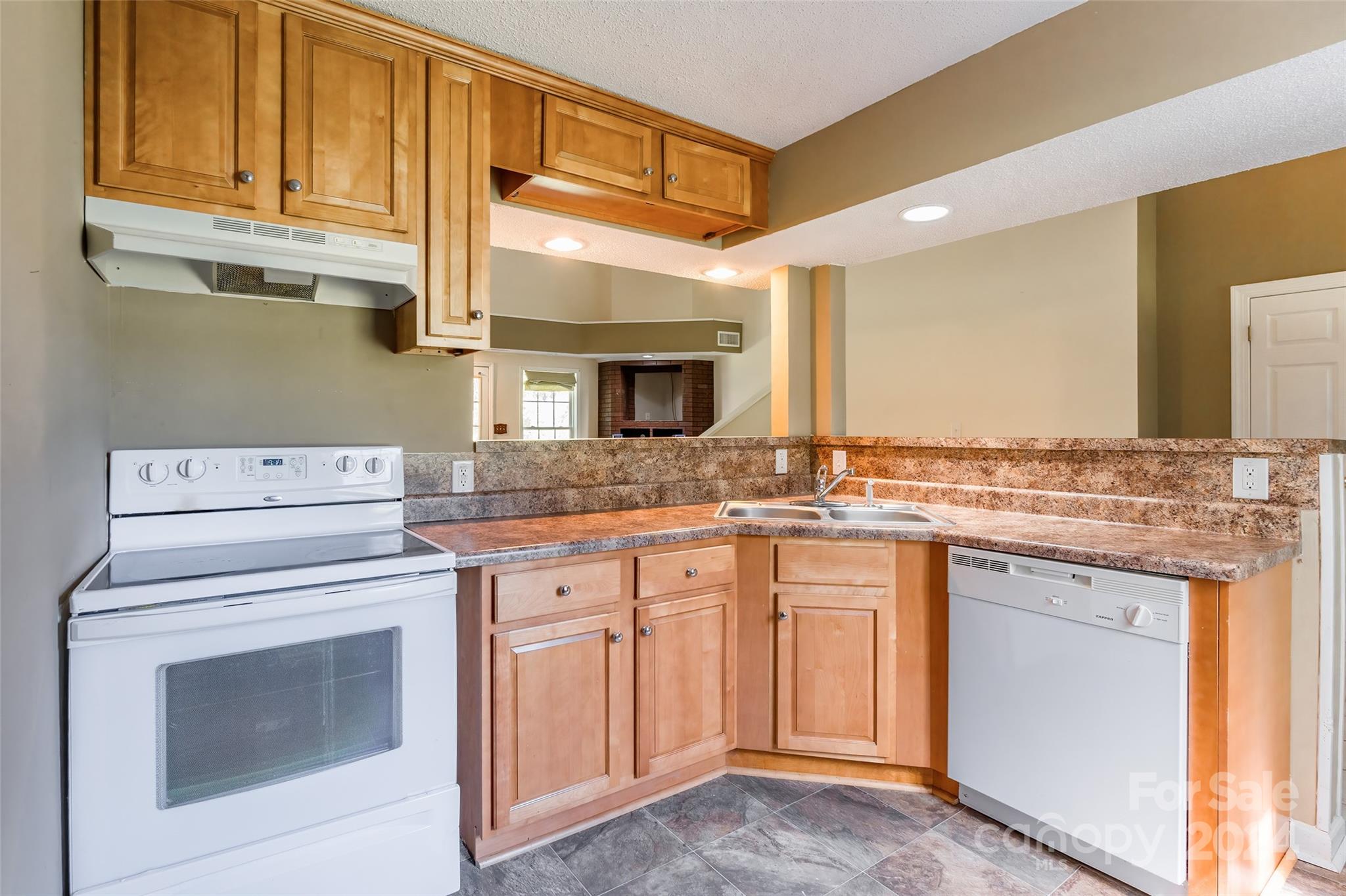 4557 Hidden Valley Road Rock Hill, SC 29730 - Photo 31 of 45 Gallery Image 31
