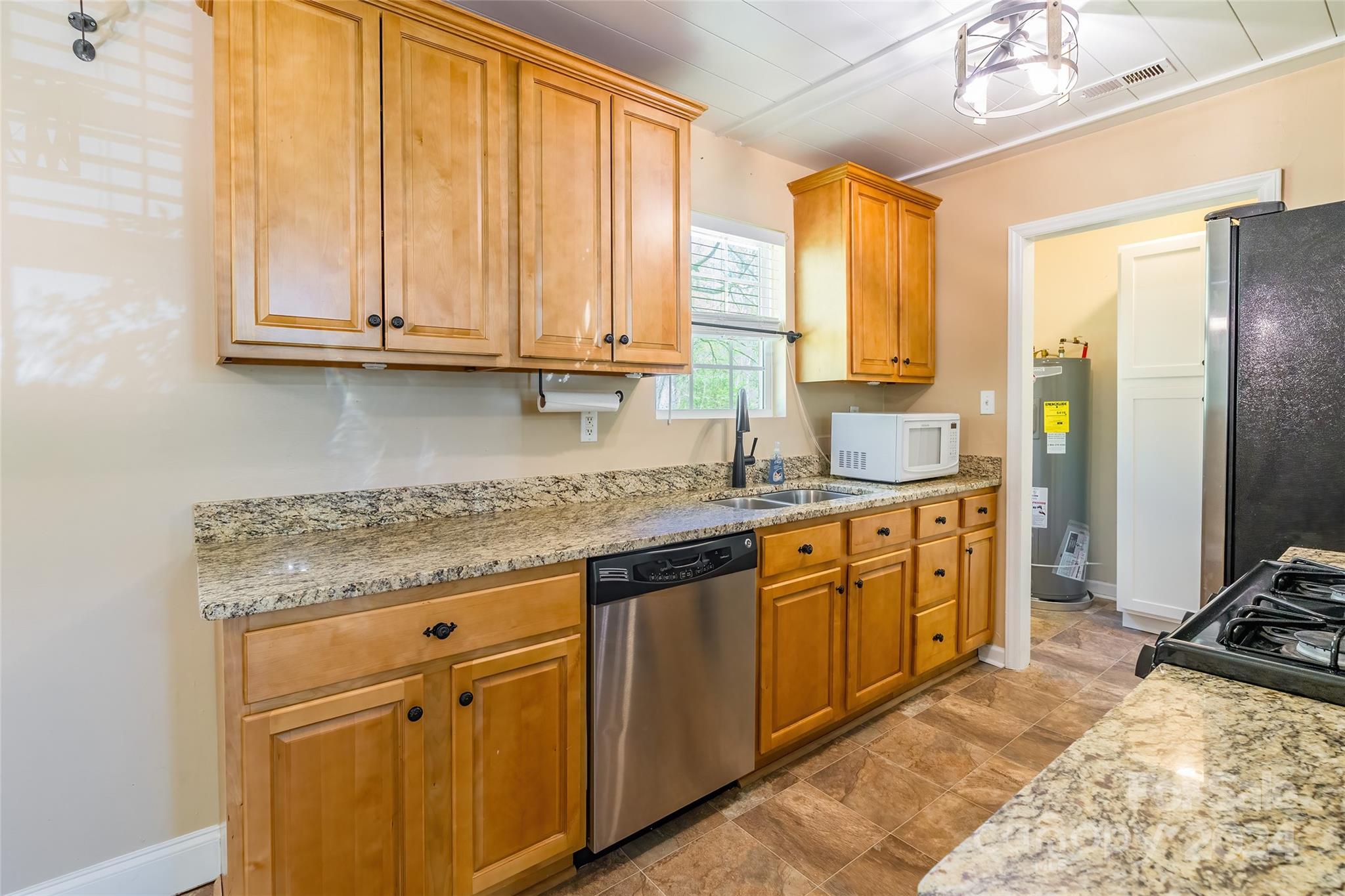 4557 Hidden Valley Road Rock Hill, SC 29730 - Photo 8 of 45 Gallery Image 8