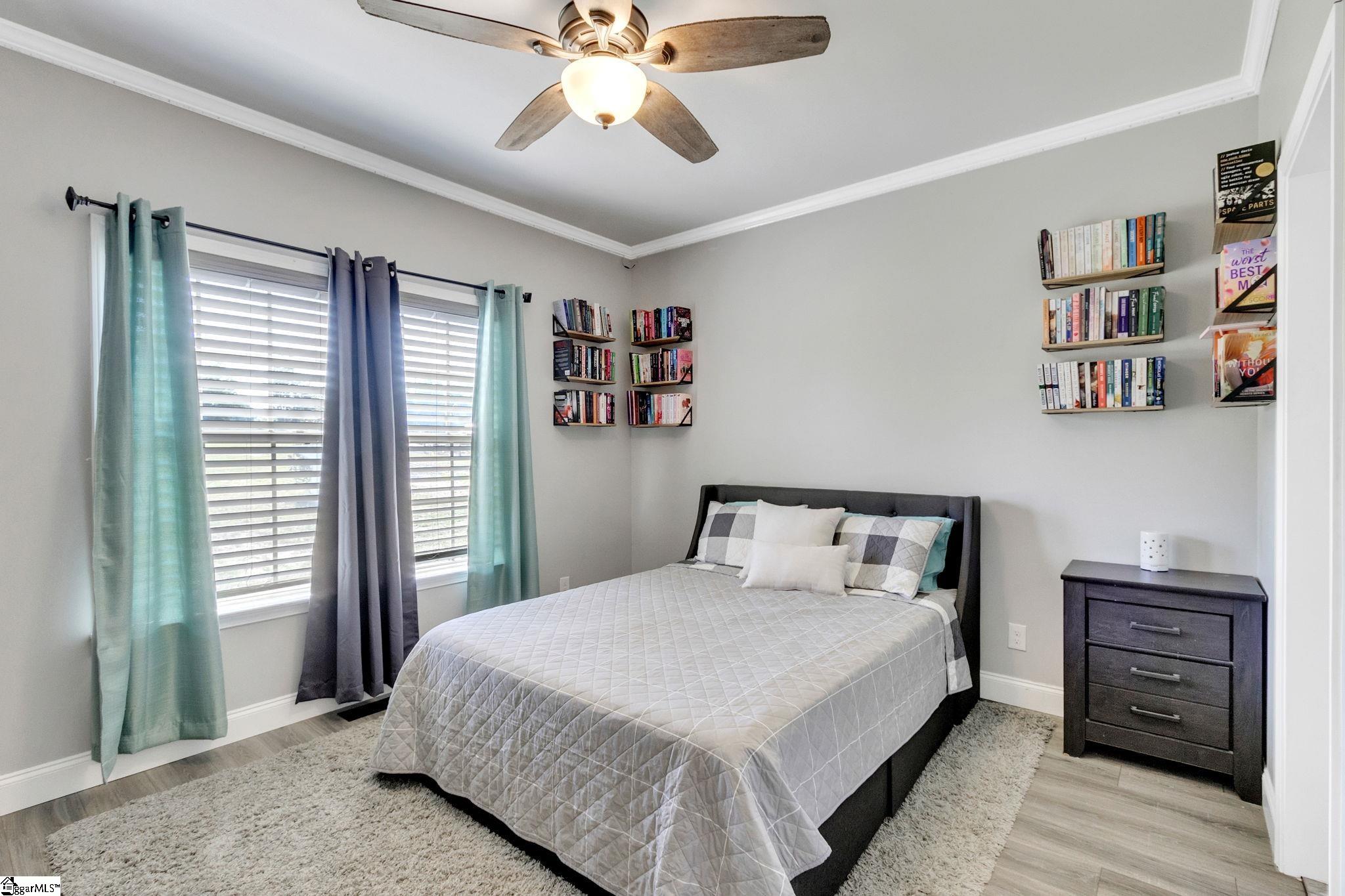 744 Dunklin Bridge Road Fountain Inn, SC 29644 - Photo 11 of 36