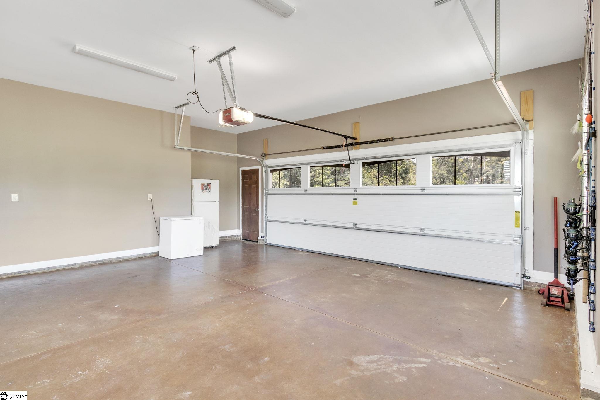 744 Dunklin Bridge Road Fountain Inn, SC 29644 - Photo 30 of 36