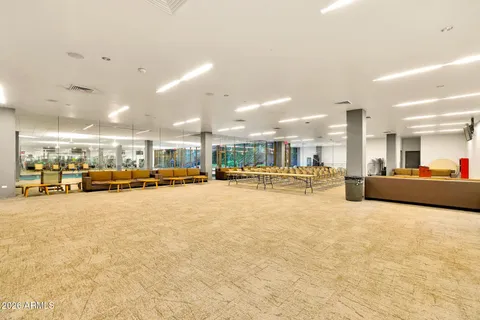 $1,275,000 | 7137 East Rancho Vista Drive, Unit 7008, Scottsdale, AZ 85251