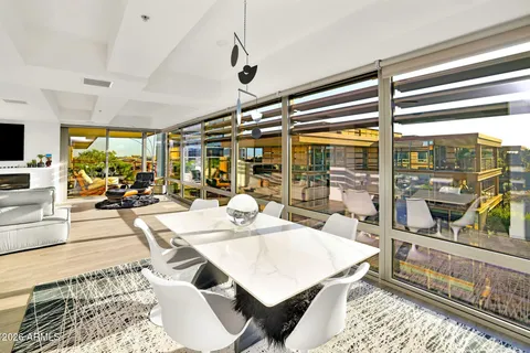 $1,275,000 | 7137 East Rancho Vista Drive, Unit 7008, Scottsdale, AZ 85251