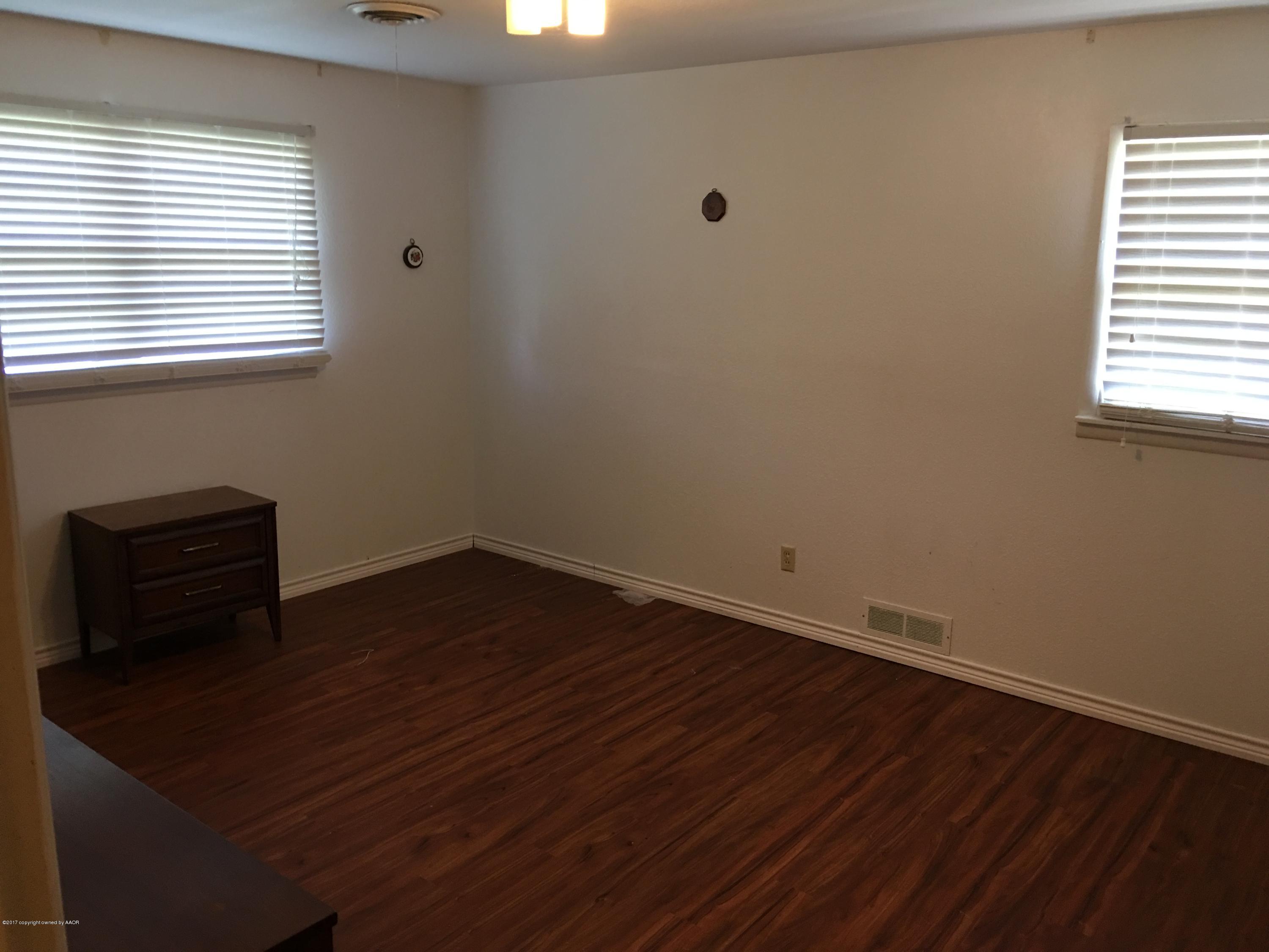 107 Raton Trail Amarillo, TX 79108 - Photo 16 of 48 107 Raton Trl.