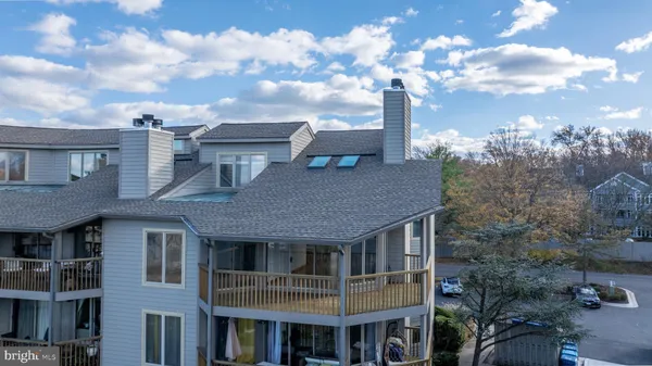 $650,000 | 2106 Chesapeake Harbour Drive, Unit 202, Annapolis, MD 21403