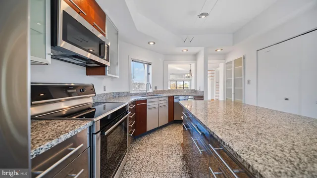 $712,000 | 2106 Chesapeake Harbour Drive, Unit 202, Annapolis, MD 21403