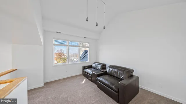 $712,000 | 2106 Chesapeake Harbour Drive, Unit 202, Annapolis, MD 21403