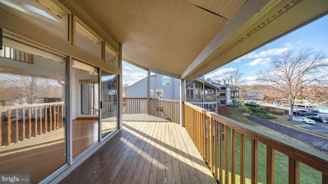 $712,000 | 2106 Chesapeake Harbour Drive, Unit 202, Annapolis, MD 21403