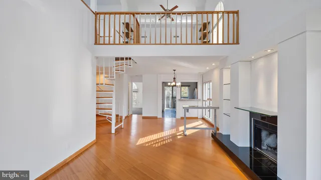 $712,000 | 2106 Chesapeake Harbour Drive, Unit 202, Annapolis, MD 21403