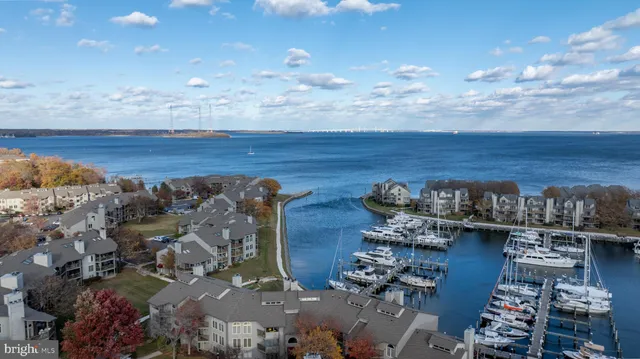 $712,000 | 2106 Chesapeake Harbour Drive, Unit 202, Annapolis, MD 21403