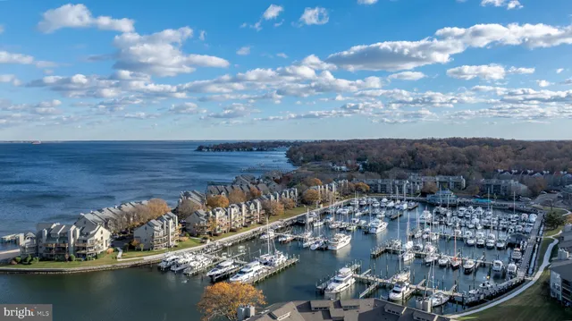 $712,000 | 2106 Chesapeake Harbour Drive, Unit 202, Annapolis, MD 21403