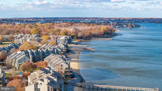 $712,000 | 2106 Chesapeake Harbour Drive, Unit 202, Annapolis, MD 21403