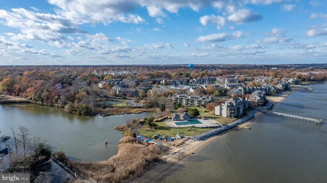 $712,000 | 2106 Chesapeake Harbour Drive, Unit 202, Annapolis, MD 21403