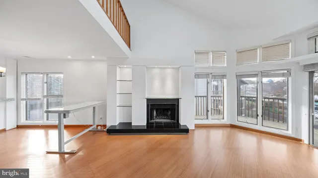 $712,000 | 2106 Chesapeake Harbour Drive, Unit 202, Annapolis, MD 21403