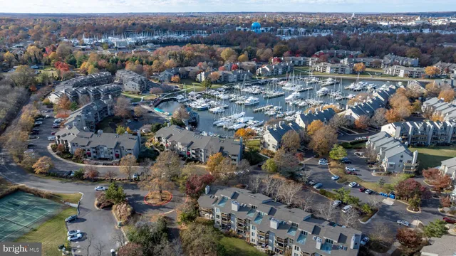 $712,000 | 2106 Chesapeake Harbour Drive, Unit 202, Annapolis, MD 21403