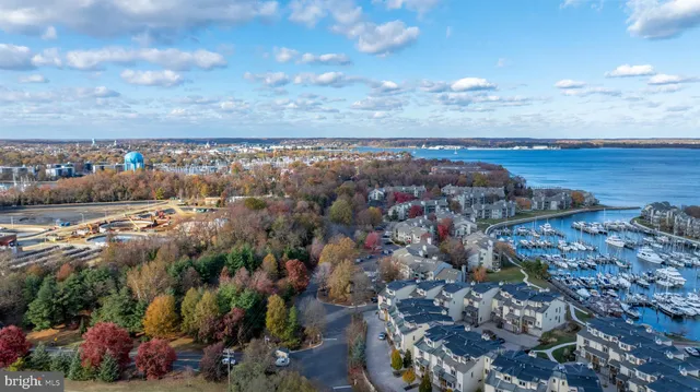 $712,000 | 2106 Chesapeake Harbour Drive, Unit 202, Annapolis, MD 21403