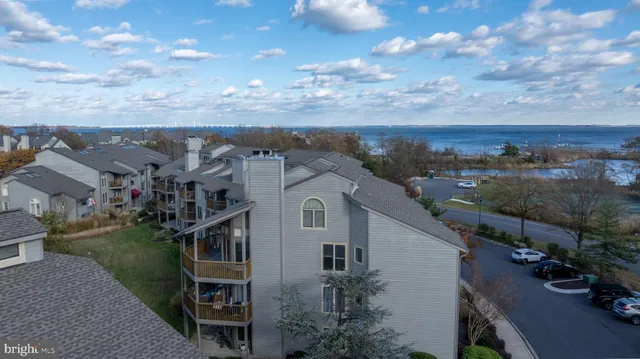 $712,000 | 2106 Chesapeake Harbour Drive, Unit 202, Annapolis, MD 21403