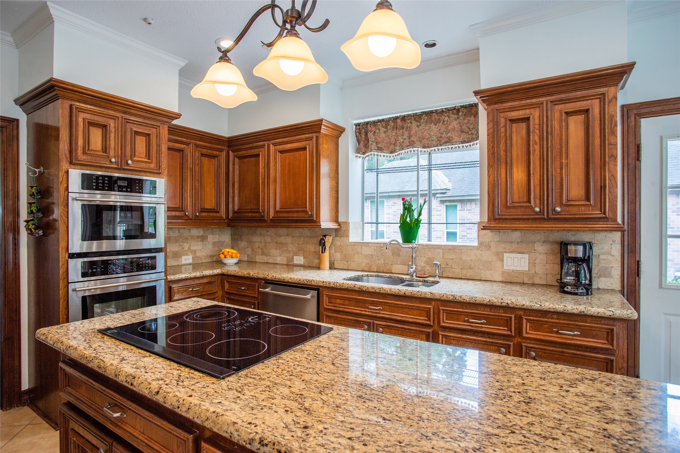 95 Rush Haven Drive The Woodlands, TX 77381 - Photo 11 of 30