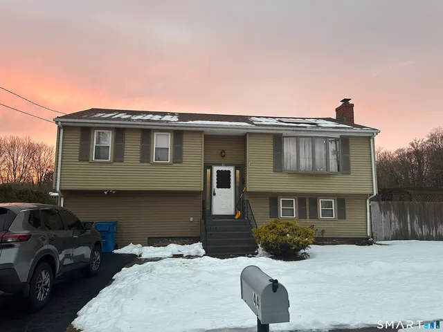 $420,000 | 44 Briar Patch Drive, Berlin, CT 06037