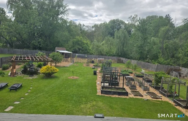 front view of house with a yard