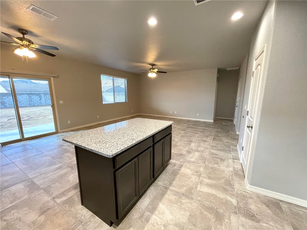5547 Eagle View Road Kingman, AZ 86409 - Photo 15 of 34 Kitchen