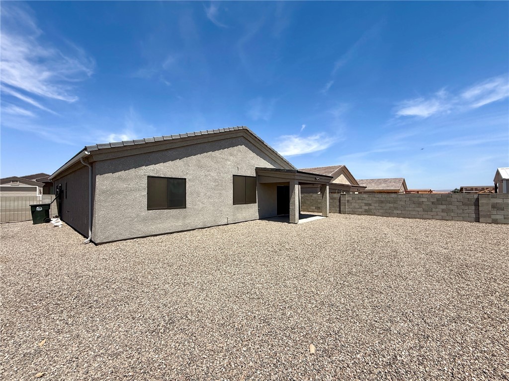 5547 Eagle View Road Kingman, AZ 86409 - Photo 33 of 34 Back of Structure