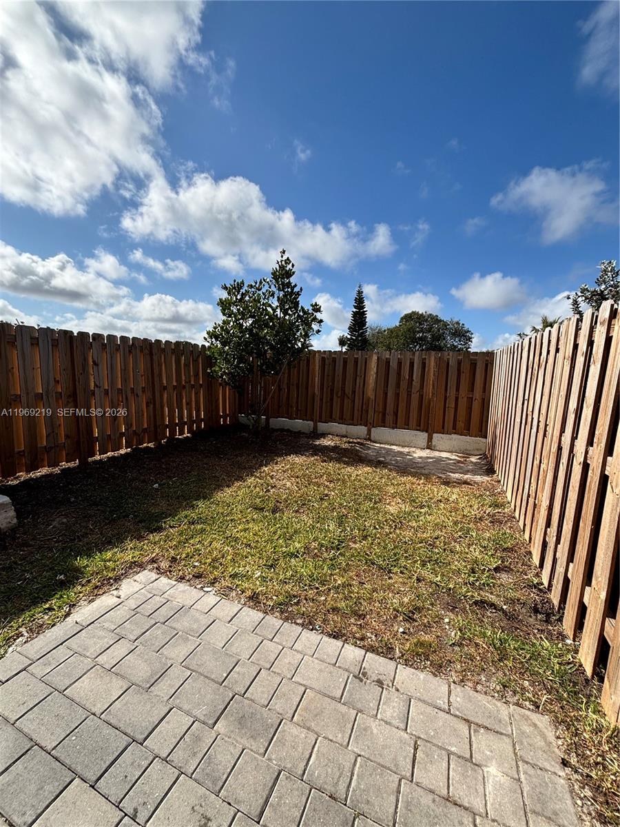 29228 Southwest 163rd Court Homestead, FL 33033 - Photo 18 of 18 a view of small yard