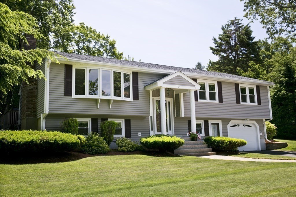 15 Browning Road Shrewsbury, MA 01545 - Photo 1 of 26 Gallery Image 1