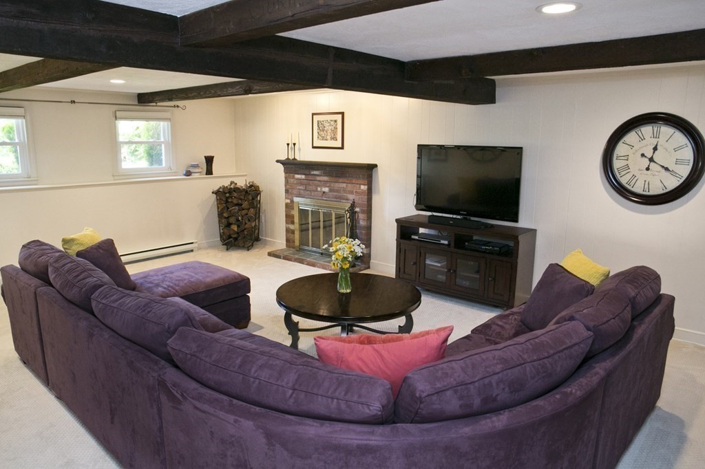 15 Browning Road Shrewsbury, MA 01545 - Photo 17 of 26 Gallery Image 17
