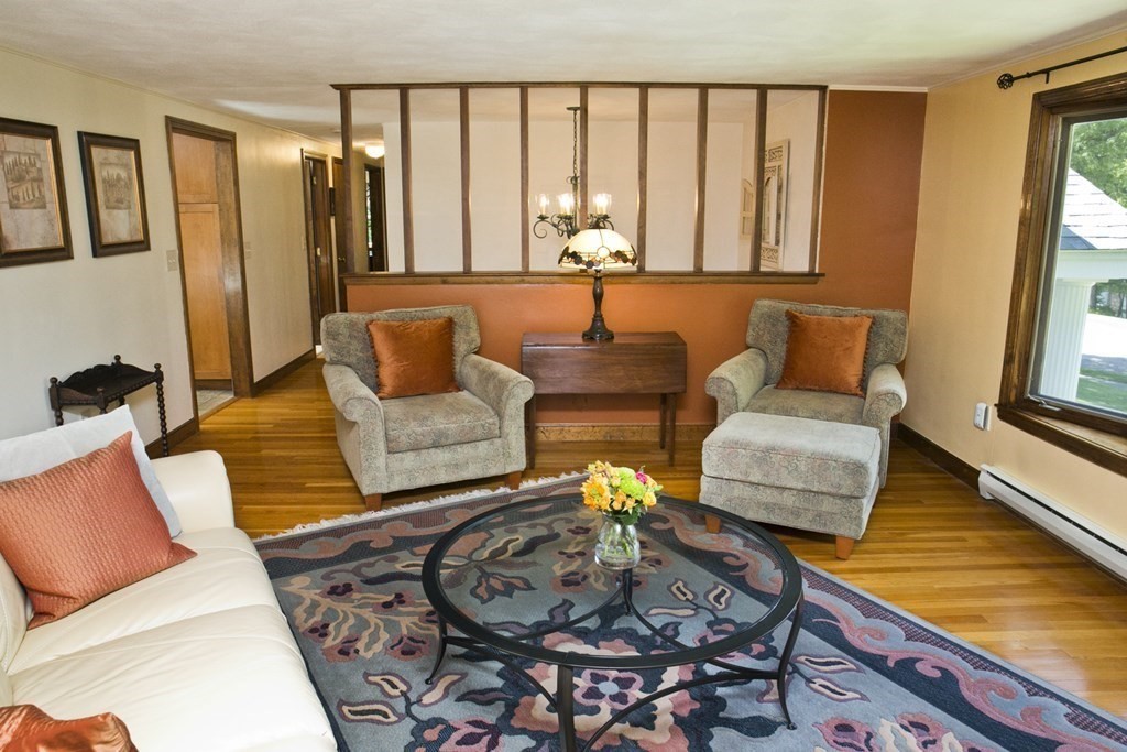 15 Browning Road Shrewsbury, MA 01545 - Photo 5 of 26 Gallery Image 5