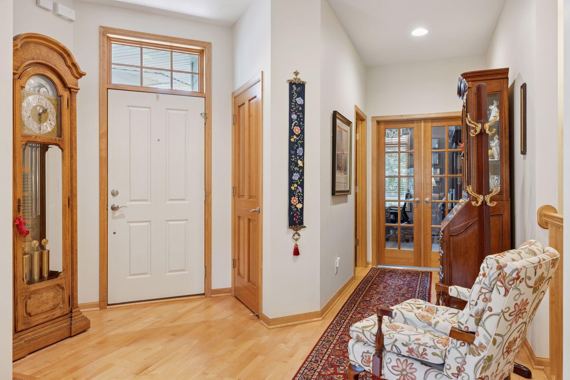 8117 Xerxes Circle Bloomington, MN 55431 - Photo 16 of 54