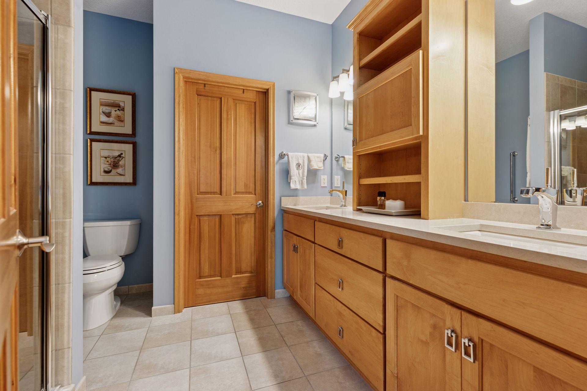 8117 Xerxes Circle Bloomington, MN 55431 - Photo 23 of 54