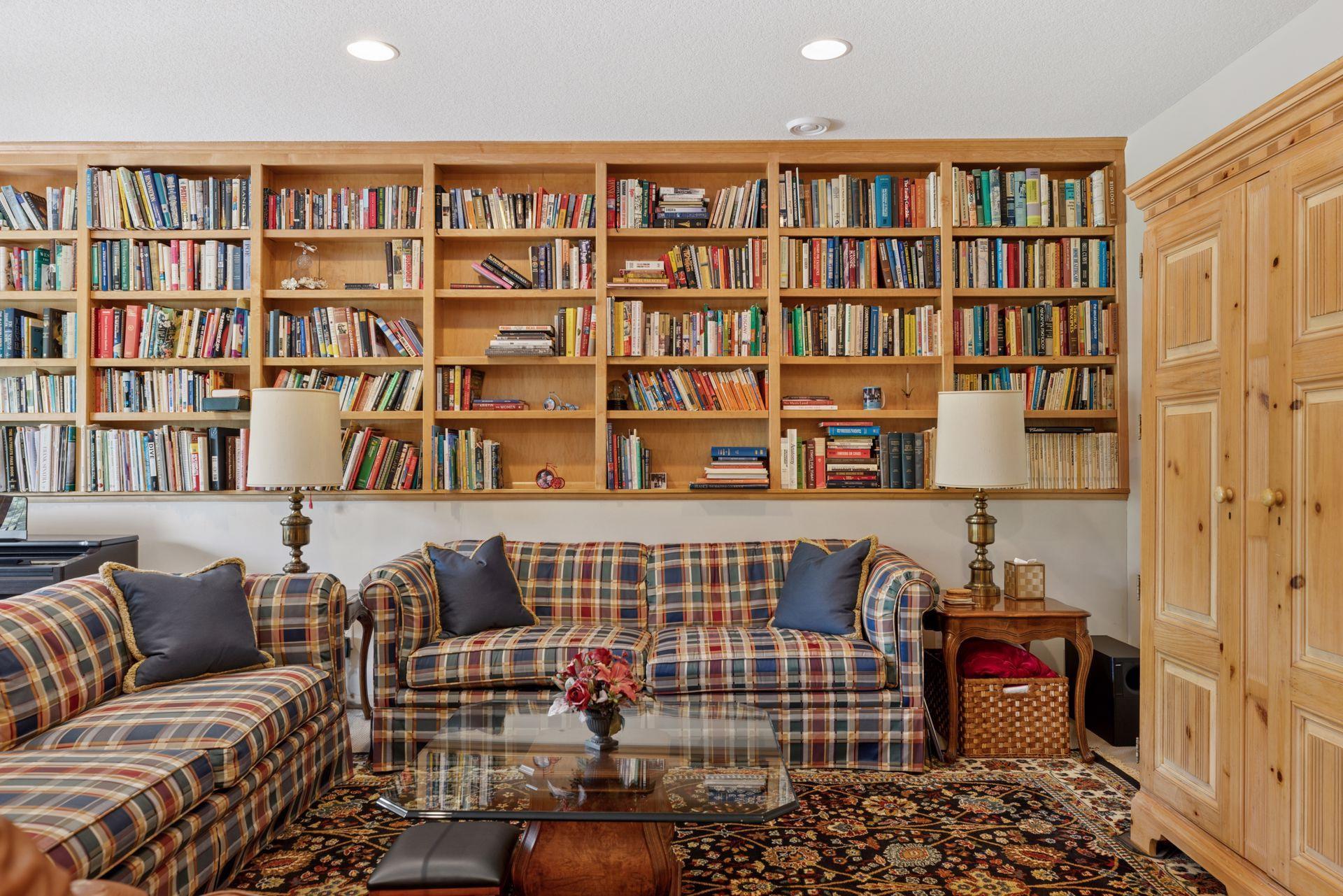 8117 Xerxes Circle Bloomington, MN 55431 - Photo 33 of 54