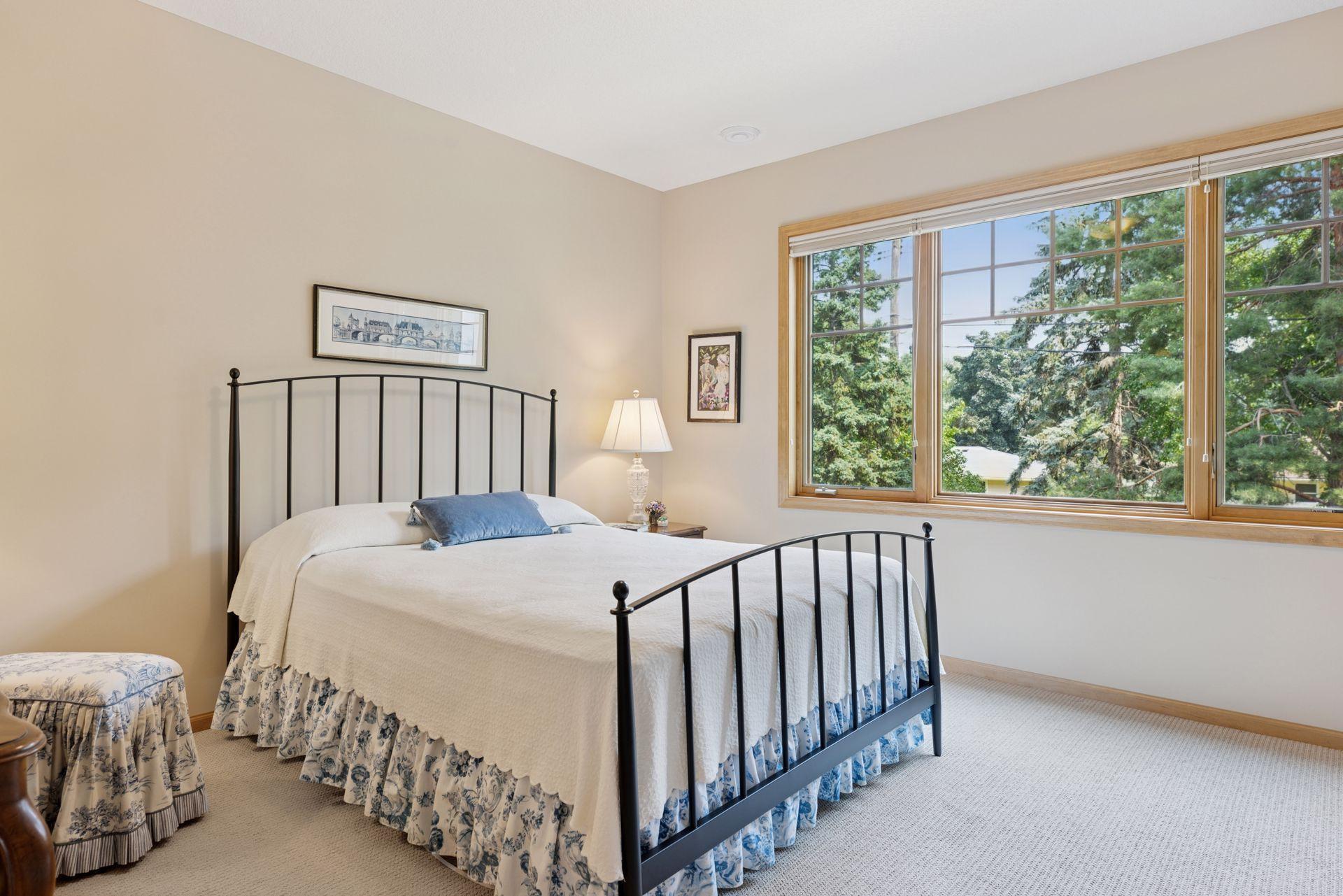 8117 Xerxes Circle Bloomington, MN 55431 - Photo 36 of 54