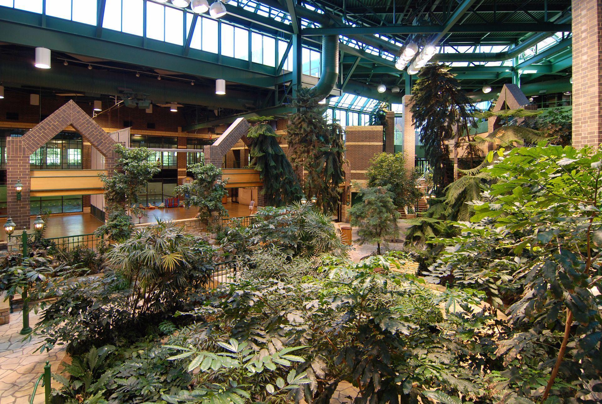 8117 Xerxes Circle Bloomington, MN 55431 - Photo 46 of 54