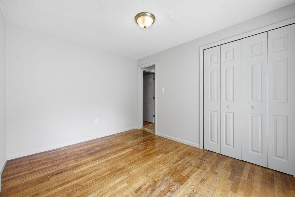 592 Hodsdon Road Pownal, ME 04069 - Photo 17 of 35 dinningroom