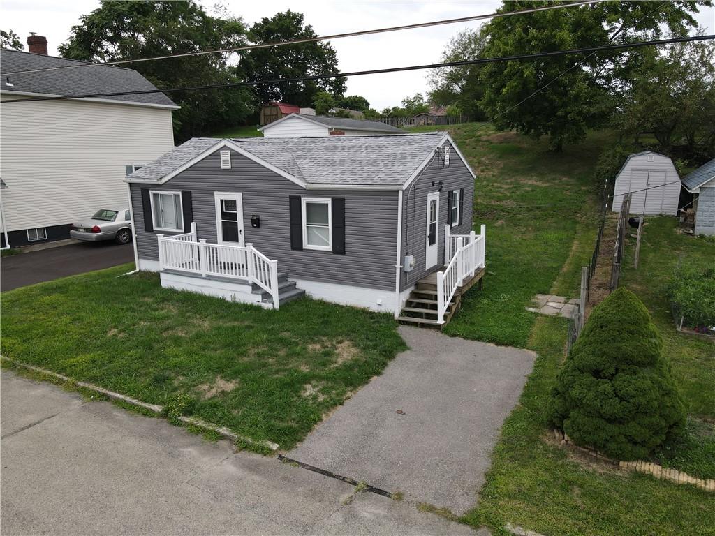 212 Ridge Avenue Derry, PA 15627 - Photo 1 of 17 Gallery Image 1