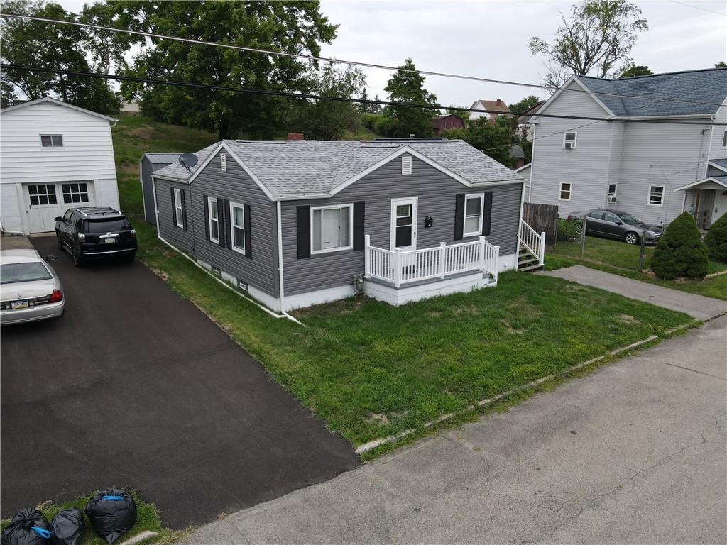 212 Ridge Avenue Derry, PA 15627 - Photo 2 of 17 Gallery Image 2